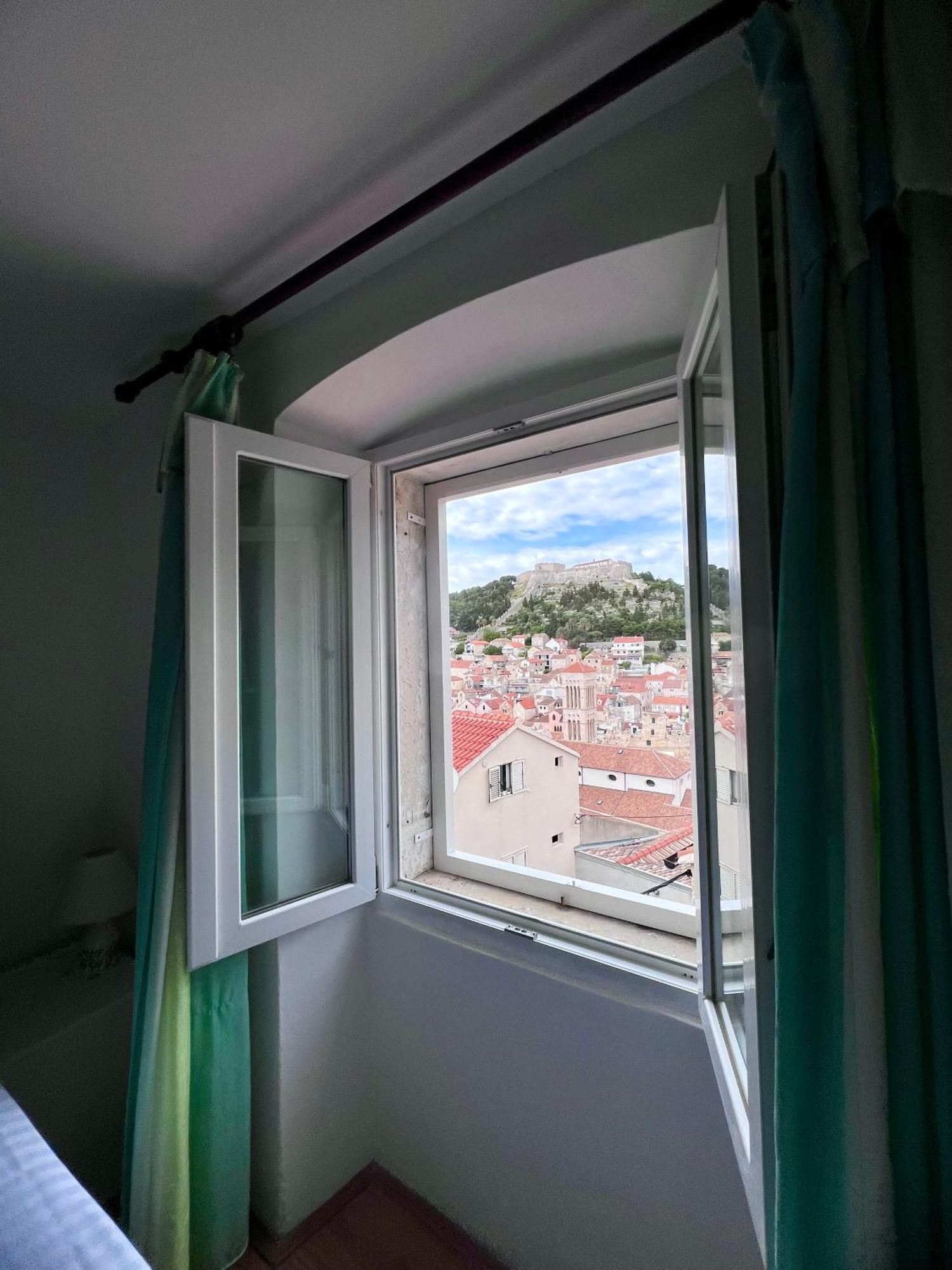Apartman Tudor Nikola Hvar Town